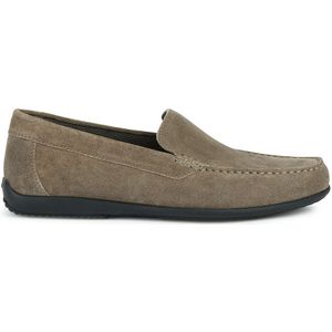 Ademende loafers in leer Ascanio GEOX. Leer materiaal. Maten 44. Kastanje kleur