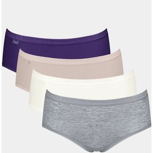 Set van 4 slips Midi Basic+ SLOGGI. Katoen materiaal. Maten 42 FR - 40 EU. Violet kleur