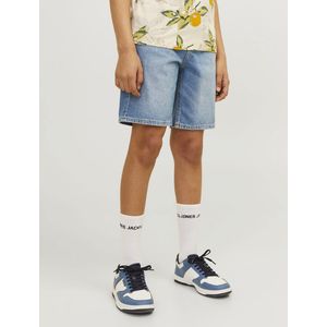 Jeansshort JACK & JONES JUNIOR. Katoen materiaal. Maten 16 jaar - 174 cm. Blauw kleur