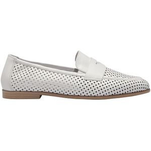 Loafers in geperforeerd leer TAMARIS. Leer materiaal. Maten 40. Wit kleur