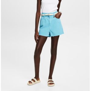 Short met riem, chino snit ESPRIT. Katoen materiaal. Maten 30 US - 38 EU. Blauw kleur