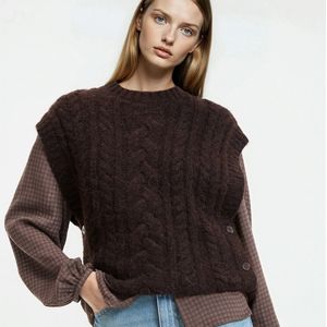 Mouwloze kabeltrui met ronde hals LA REDOUTE COLLECTIONS. Polyester materiaal. Maten S. Kastanje kleur