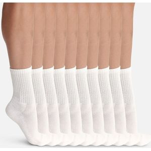 Set van 10 paar sokken DIM. Polyester materiaal. Maten 37/41. Wit kleur