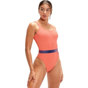 Badpak U-back SPEEDO.  materiaal. Maten 48 FR - 46 EU. Oranje kleur