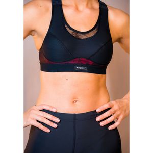 Ademende sportbustier, Fitline Divine ZSPORT. Polyamide materiaal. Maten 100D FR - 85D EU. Zwart kleur