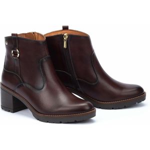 Leren bottines Llanes PIKOLINOS. Leer materiaal. Maten 36. Rood kleur