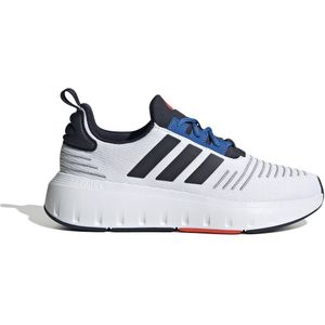 Sneakers Swift Run23 ADIDAS SPORTSWEAR. Polyester materiaal. Maten 35 1/2. Wit kleur