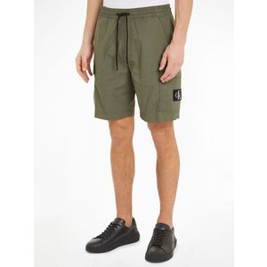 Cargo short met aantrekkoord CALVIN KLEIN JEANS. Katoen materiaal. Maten L. Groen kleur