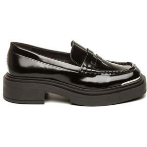 Vierkante loafers Charming STEVE MADDEN. Polyurethaan materiaal. Maten 39. Zwart kleur