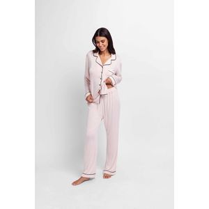 Pyjama CHARLI DORINA. Katoen materiaal. Maten M. Roze kleur