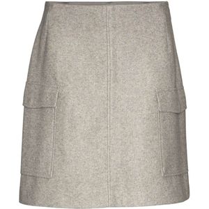 Korte rok, hoge taille VERO MODA. Polyester materiaal. Maten M. Beige kleur