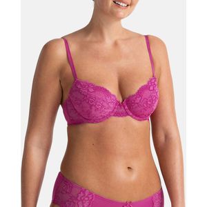 BH in kant Lianne DORINA. Polyamide materiaal. Maten 85B FR - 70B EU. Roze kleur