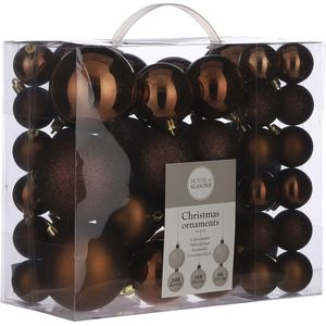 92x stuks kunststof kerstballen bruin 4, 6 en 8 cm