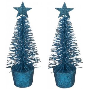 Set van 2x stuks klein blauw kerstboompjes 15 cm