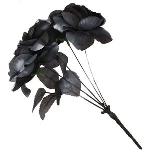 Halloween bruidsboeket met zwarte rozen