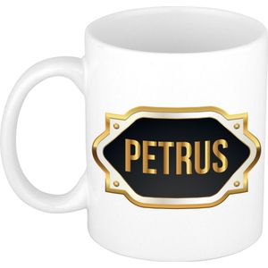 Petrus naam cadeau mok / beker met gouden embleem - kado verjaardag/ vaderdag/ pensioen/ geslaagd/ bedankt