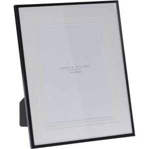 Aluminium fotolijst zwart geschikt voor een foto van 13 x 18 cm