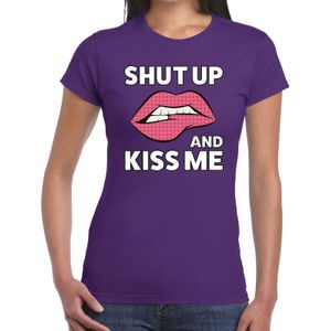 Shut up and kiss me paars fun-t shirt voor dames