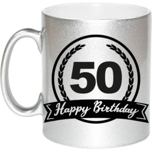 Happy Birthday 50 years met wimpel cadeau koffiemok / theebeker zilver 330 ml - Abraham / Sarah