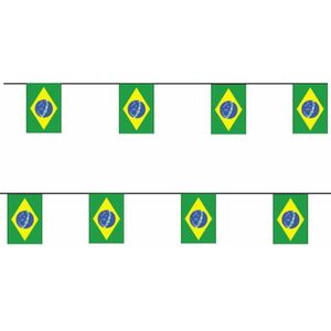 2x Papieren vlaggenlijn Brazilie landen decoratie
