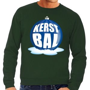 Foute feest kerst sweater met blauwe kerstbal op groene sweater voor heren