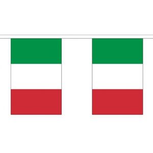 2x Stoffen vlaggenlijnen Italie 3 meter