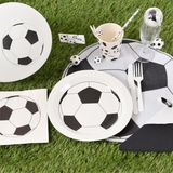 Voetbal feest wegwerp servies set - 20x bordjes / 20x bekers / 20x servetten - wit/zwart