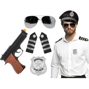 Carnaval verkleed set - politiepet - zwart - met epauletten/badge/zonnebril/pistool - heren/dames