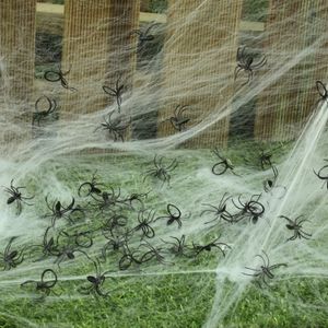 Fiestas Nep spinnen/spinnetjes 3 x3 cm - zwart - 100x stuks - Horror/griezel thema decoratie beestjes