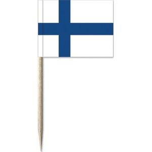 50x Vlaggetjes prikkers Finland 8 cm hout/papier