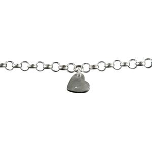 Zilveren armband met steentje en askamer achter hart hanger