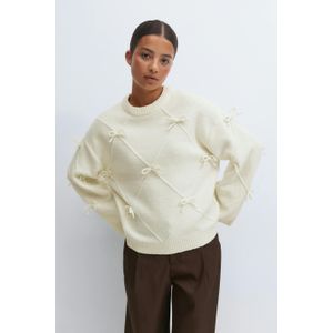 Knitted bow sweater