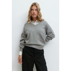 V-neck knitted sweater