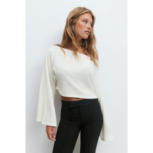 Wide sleeve top