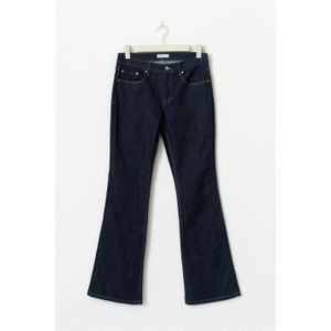 Low petite bootcut jeans