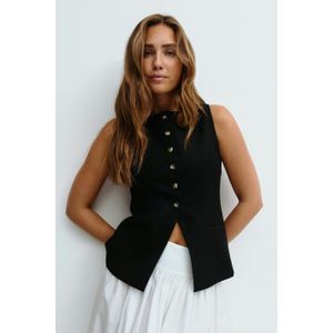 Tailored boatneck vest