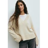Gina Tricot - Trui - Lichtbeige - V-hals - Losse Pasvorm - Lange Mouwen
