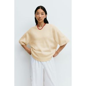 Knitted short sleeve top