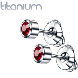 Paar oorknopjes van massief titanium met kristal - Red