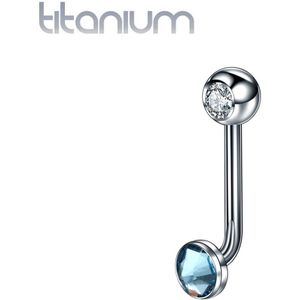 Intern geschroefde titanium christina piercing met twee gekleurde kristallen – Aqua