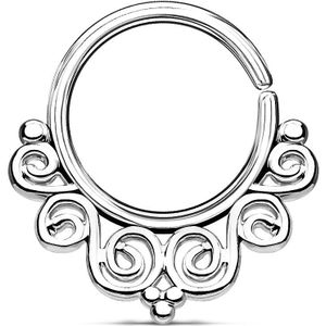Zilver gekleurde piercing ring met sierlijke krullen