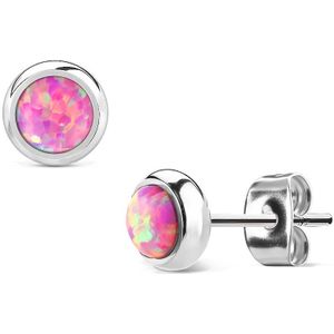 Paar oorbellen met roze gekleurde Opaal steentje