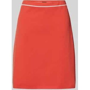 Knielange kokerrok met contraststrepen