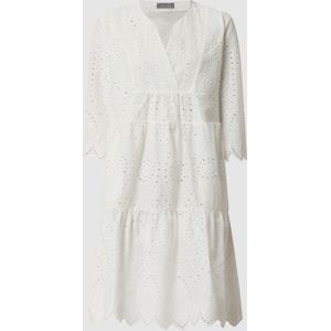 Jurk van broderie anglaise