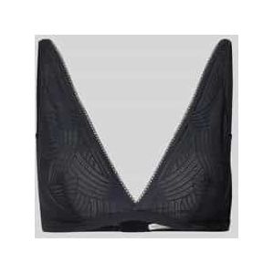 Nauwsluitende bralette met geometrisch design van kant