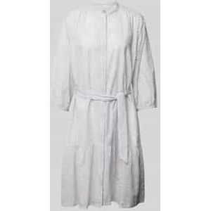 Knielange jurk met opstaande kraag, model 'MILO'