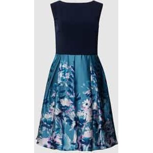 Cocktailjurk in two-tone-stijl