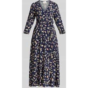 Wikkeljurk met V-hals