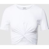 Kort T-shirt met knoopdetail, model 'TWIGGI'