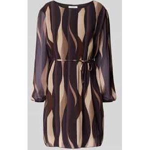 Mini-jurk met strikceintuur, model 'Sa44raa'